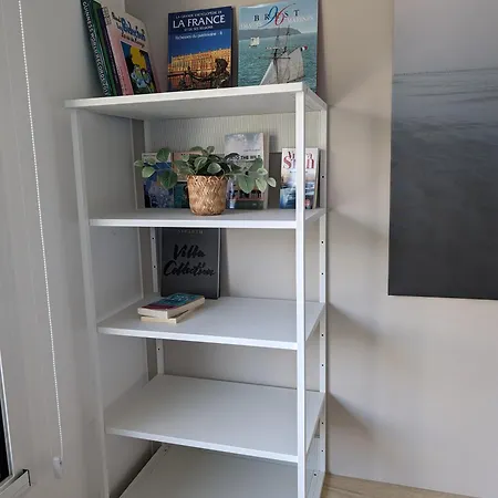Le Mediterraneen Apartment *